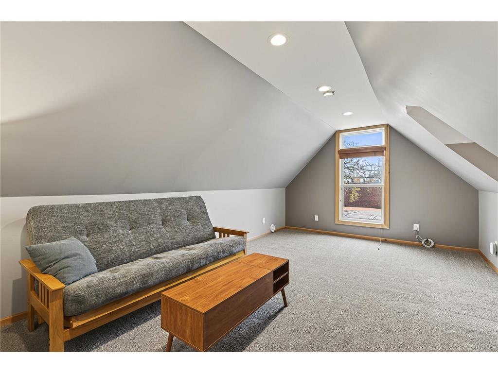 2084 4th Street White Bear Lake MN 55110 7081492 image32