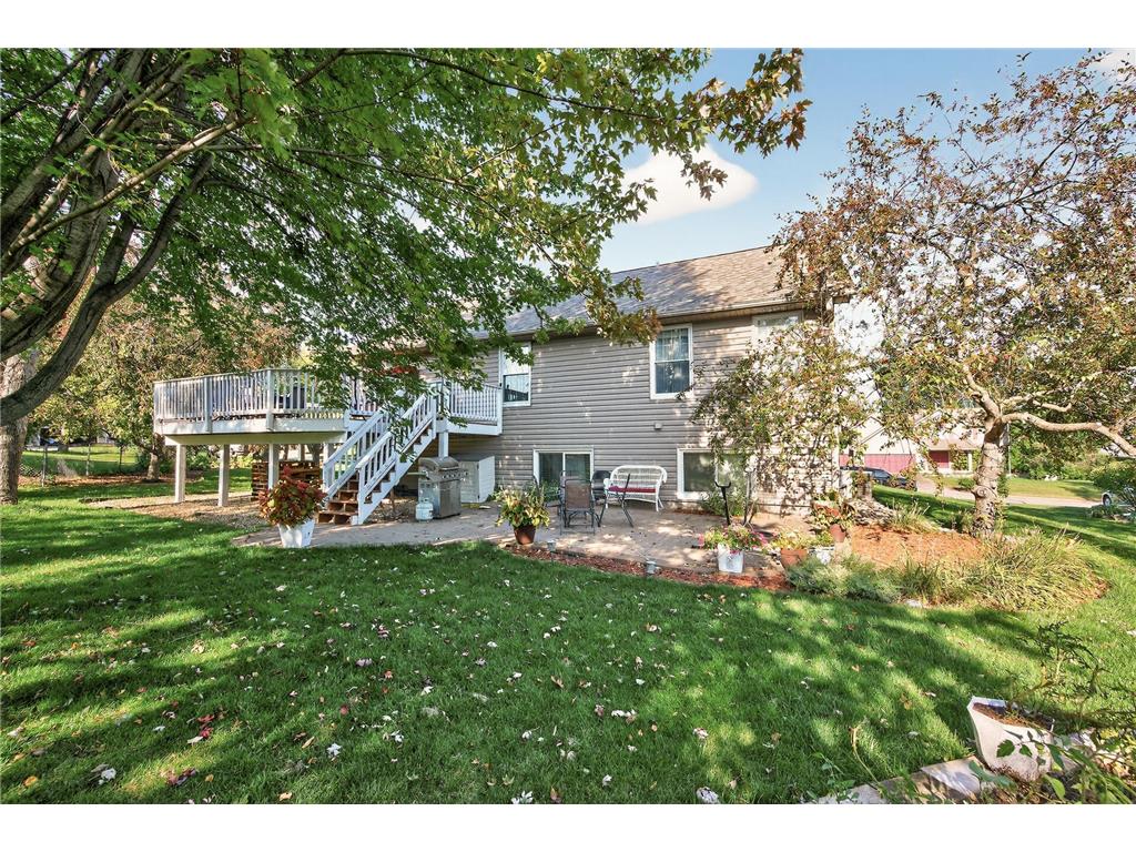 2084 Parkview Lane Woodbury MN 55125 7025435 image28