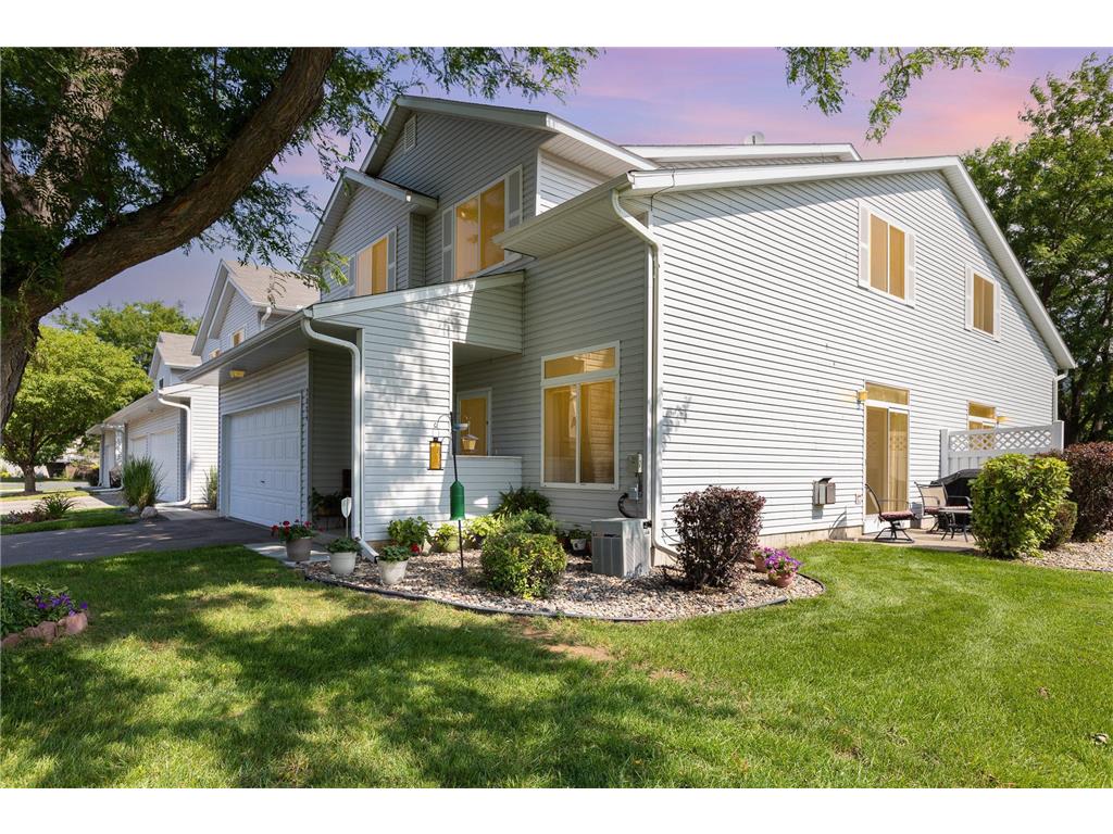 2084 Parkway Avenue Shakopee MN 55379 6404524 image1