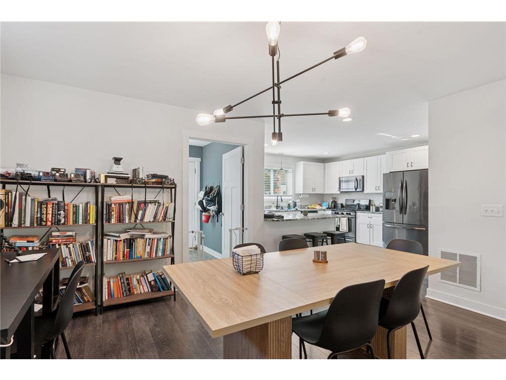 2084 Reaney Avenue E Saint Paul MN 55119 6810319 image7