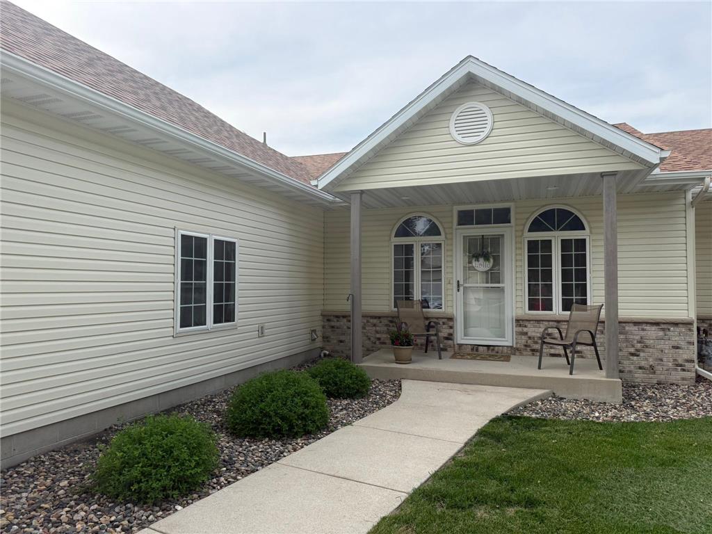 2084 Richway Lane SE Owatonna MN 55060 7083182 image4