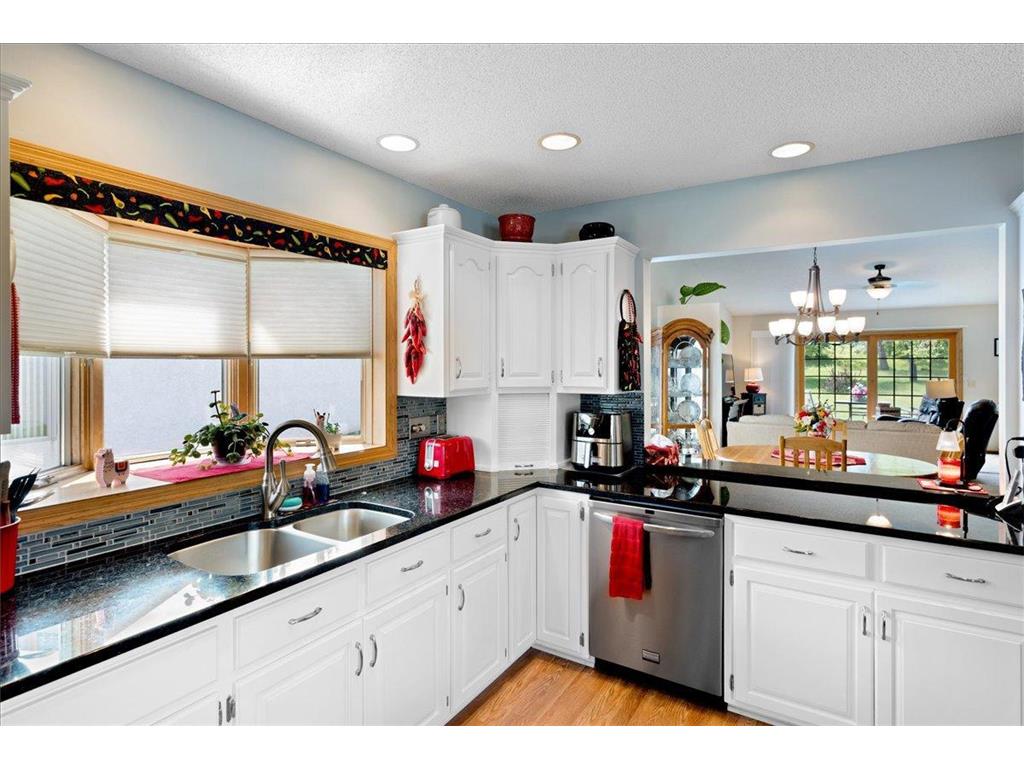 2084 Vierling Drive E Shakopee MN 55379 7081595 image16