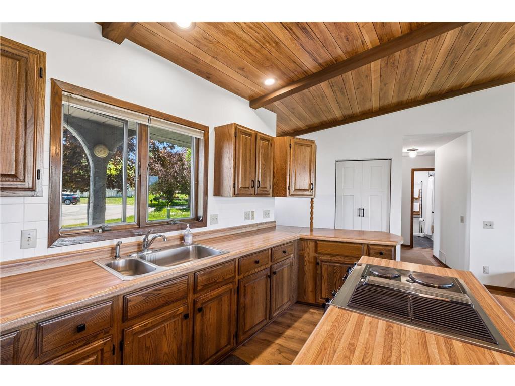 2085 Austin Circle Shakopee MN 55379 7071960 image10