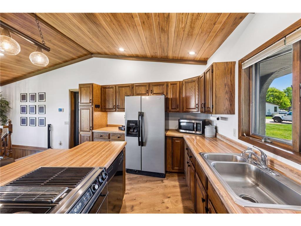 2085 Austin Circle Shakopee MN 55379 7071960 image12