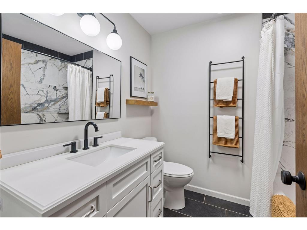 2085 Austin Circle Shakopee MN 55379 7071960 image20