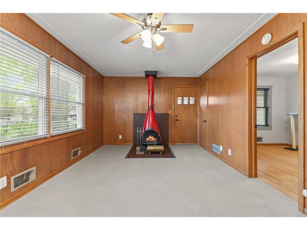 2085 Hamline Avenue N Roseville MN 55113 7075126 image13