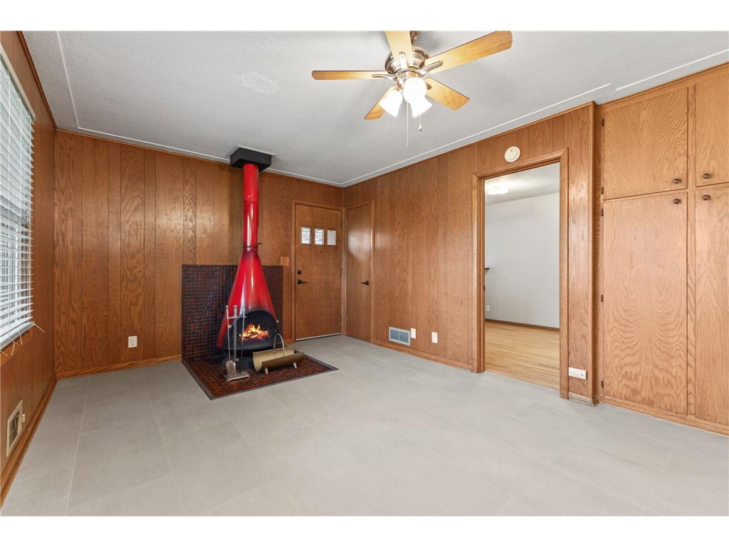 2085 Hamline Avenue N Roseville MN 55113 7075126 image14