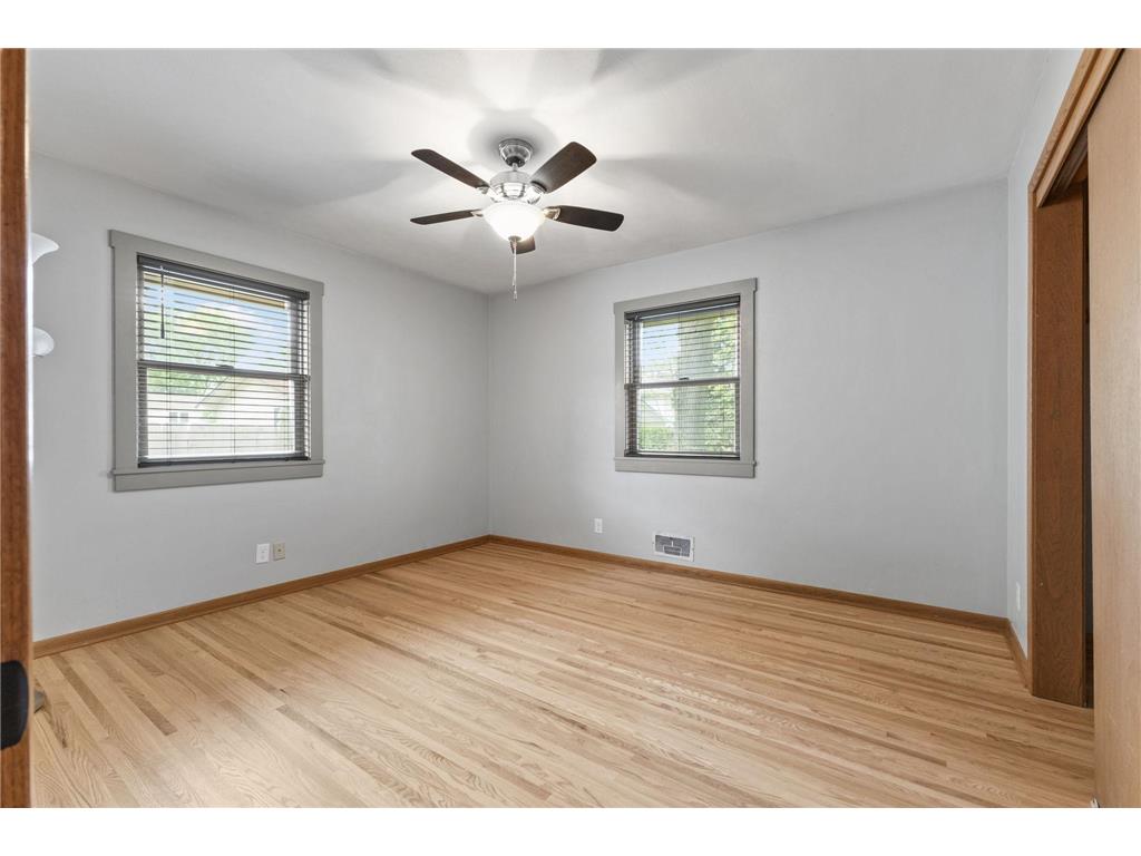 2085 Hamline Avenue N Roseville MN 55113 7075126 image22