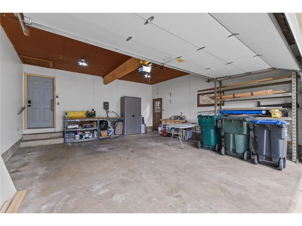 2085 Hamline Avenue N Roseville MN 55113 7075126 image30