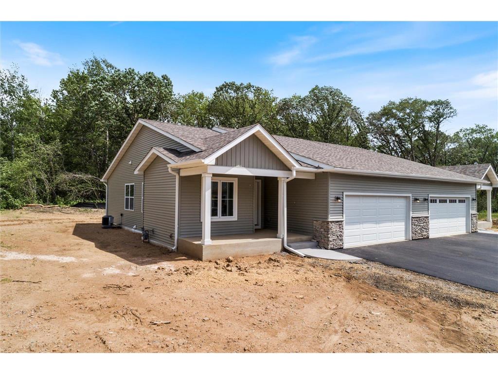 2085 Kari Lane, North Saint Paul, MN, 55109 MLS 6159964 Edina Realty