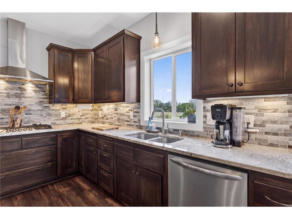 2086 Chestnut St Lino Lakes MN 55038 7056153 image17