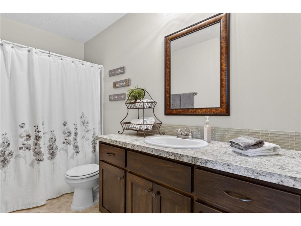 2086 Chestnut St Lino Lakes MN 55038 7056153 image37