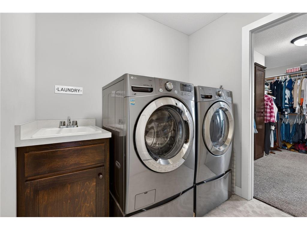 2086 Chestnut St Lino Lakes MN 55038 7056153 image41