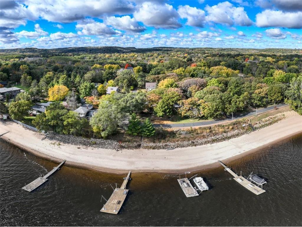 2086 Riviera Avenue S Lake Saint Croix Beach MN 55043 - St Croix River 6631788 image1