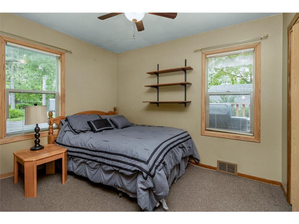2087 Eldridge Avenue E North Saint Paul MN 55109 7093480 image16