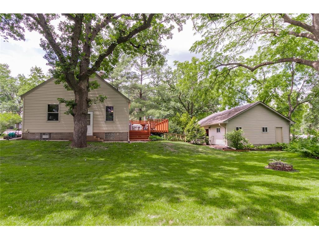 2087 Eldridge Avenue E North Saint Paul MN 55109 7093480 image25