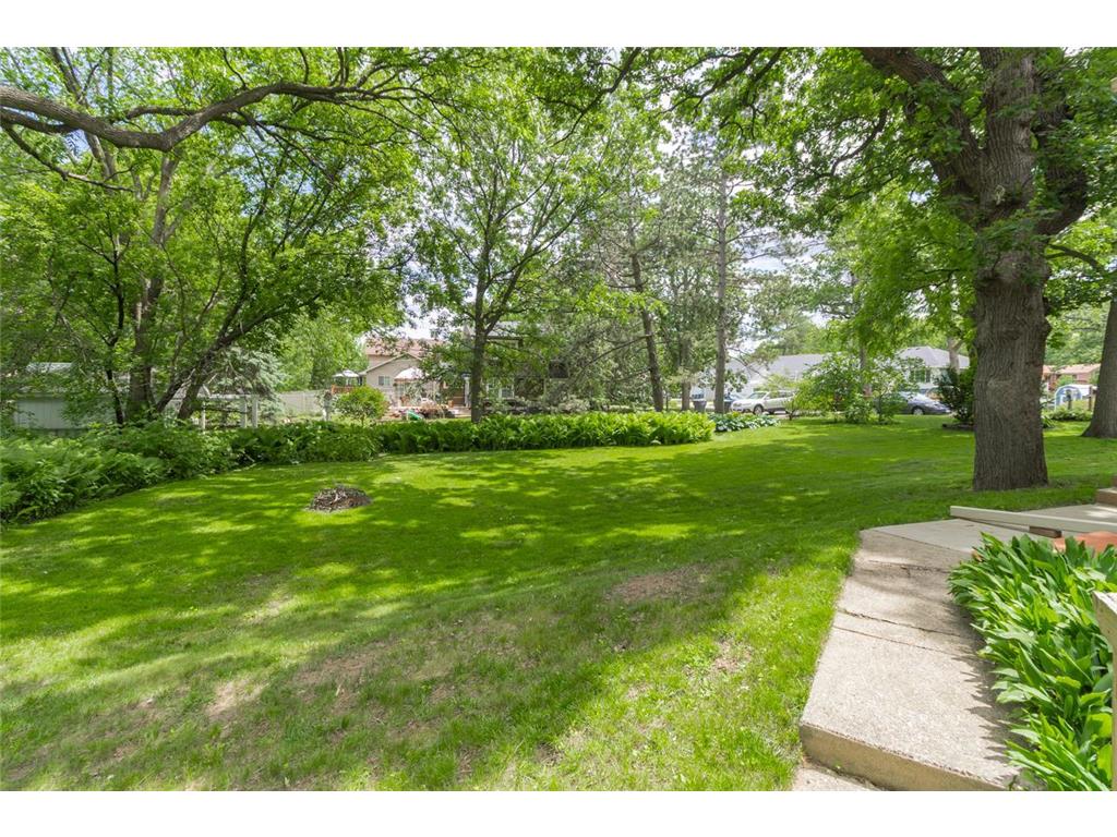 2087 Eldridge Avenue E North Saint Paul MN 55109 7093480 image28