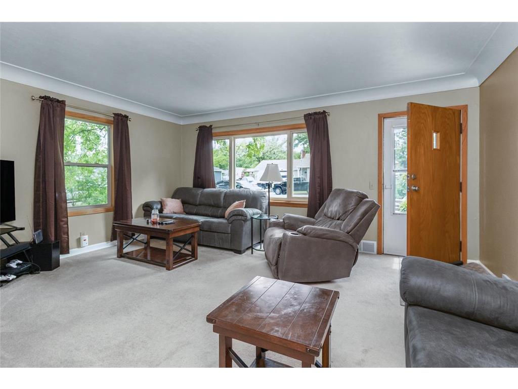 2087 Eldridge Avenue E North Saint Paul MN 55109 7093480 image5