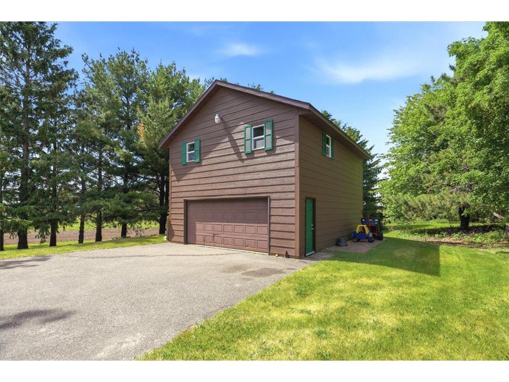 2088 30th Avenue Baldwin WI 54002 7085310 image25