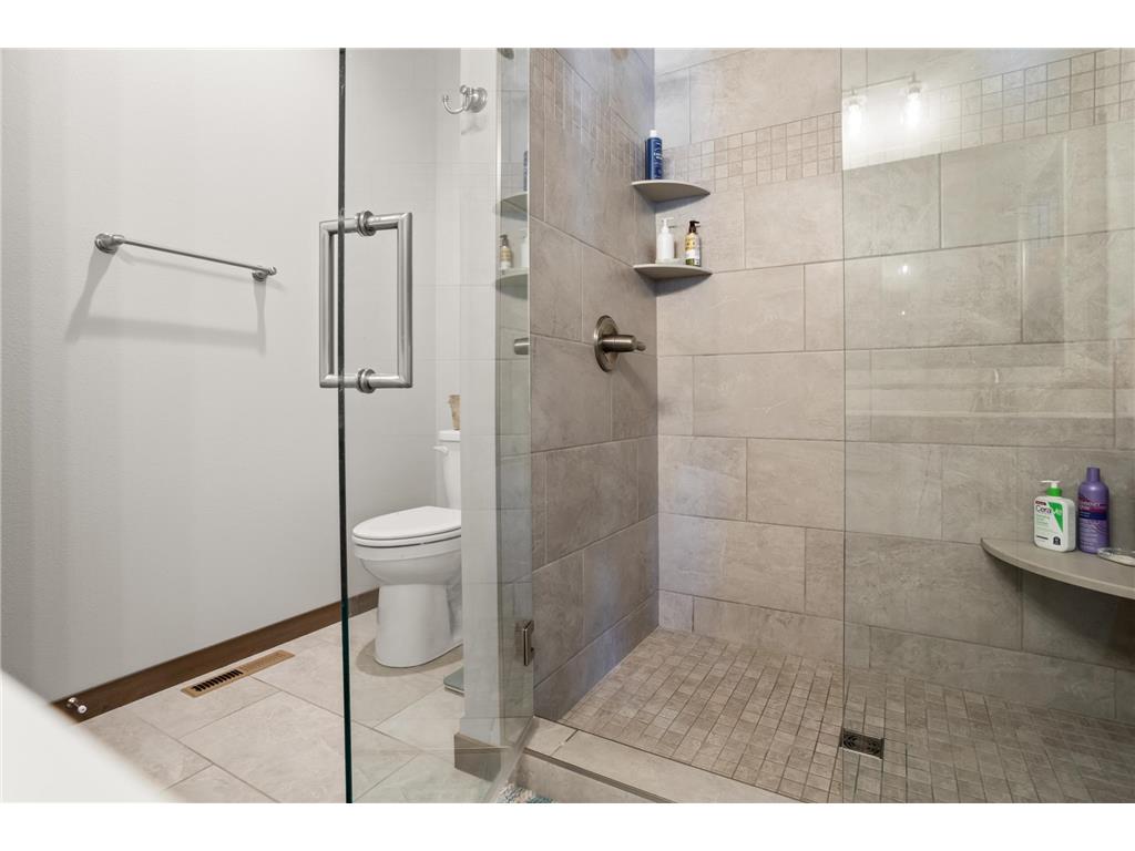 2089 67th Avenue S Fargo ND 58104 7088624 image20