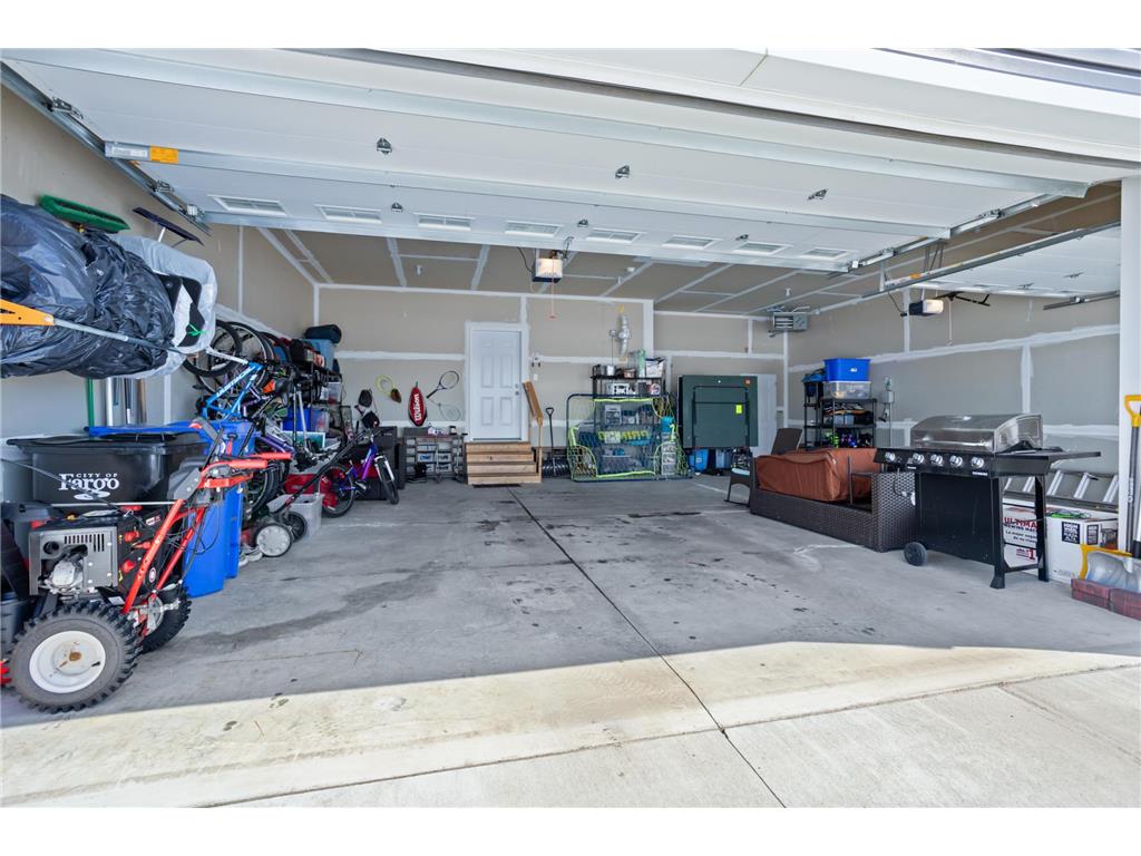 2089 67th Avenue S Fargo ND 58104 7088624 image47