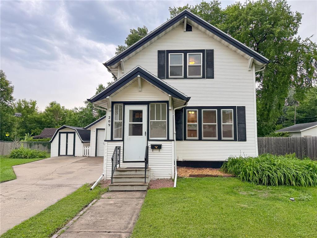 209 11th Street N Moorhead MN 56560 7101559 image2