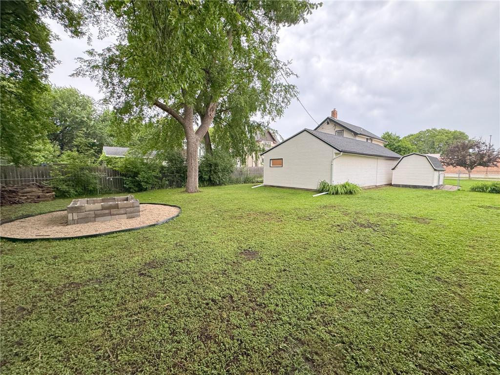 209 11th Street N Moorhead MN 56560 7101559 image40