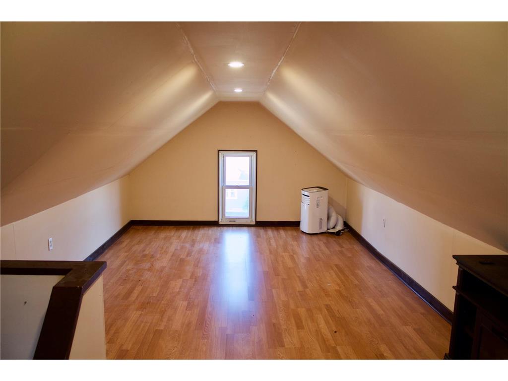 209 1st Avenue SE Norwood Young America MN 55397 6794730 image16