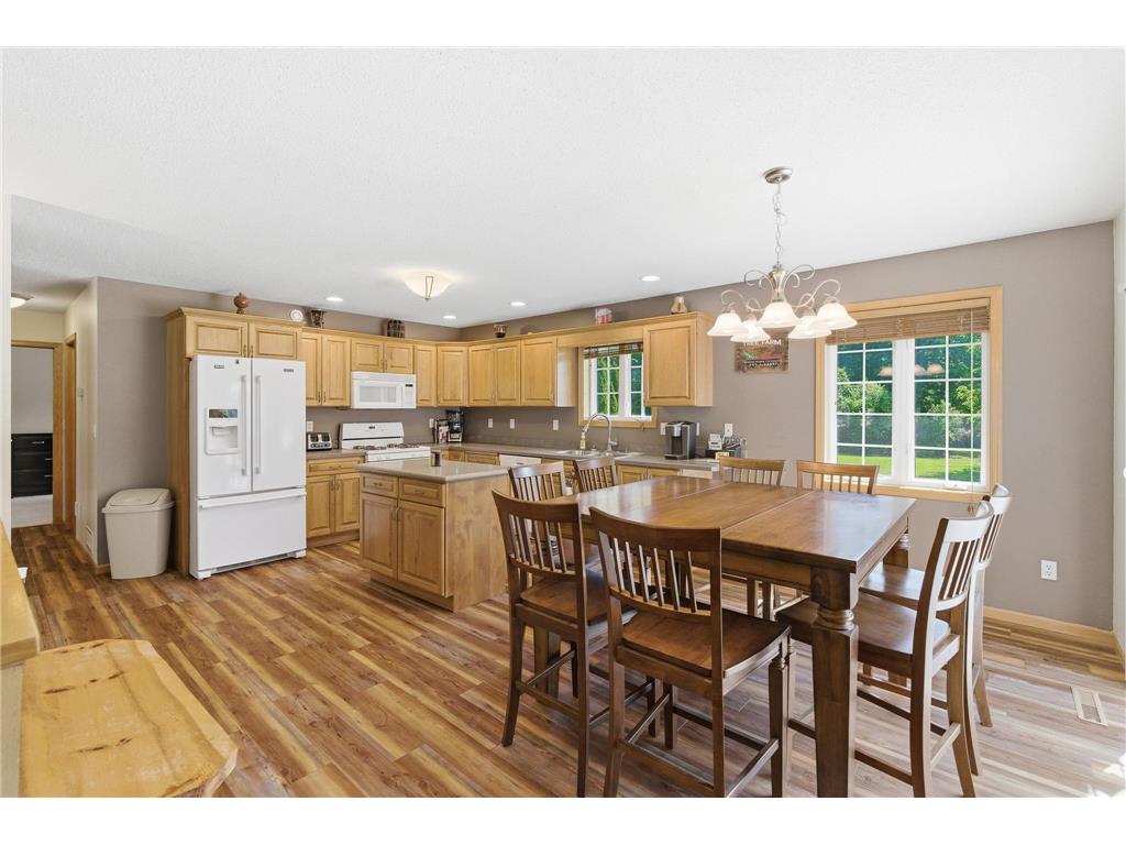 209 1st Avenue SW Geneva MN 56035 7086554 image5