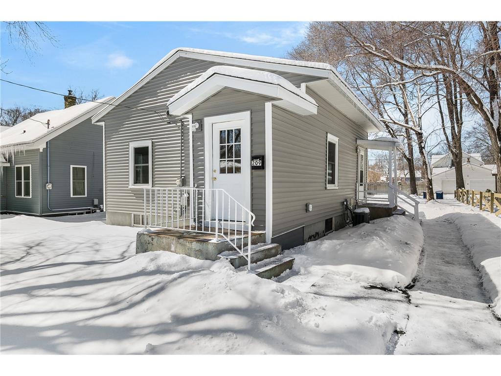 209 29th Avenue N Saint Cloud MN 56303 6505674 image1