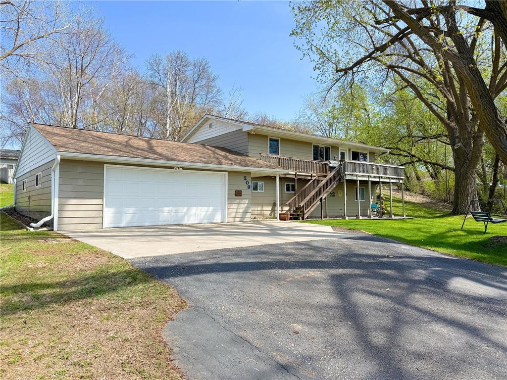 209 2nd Street NE Pelican Rapids MN 56572 - Pelican River 6716852 image1