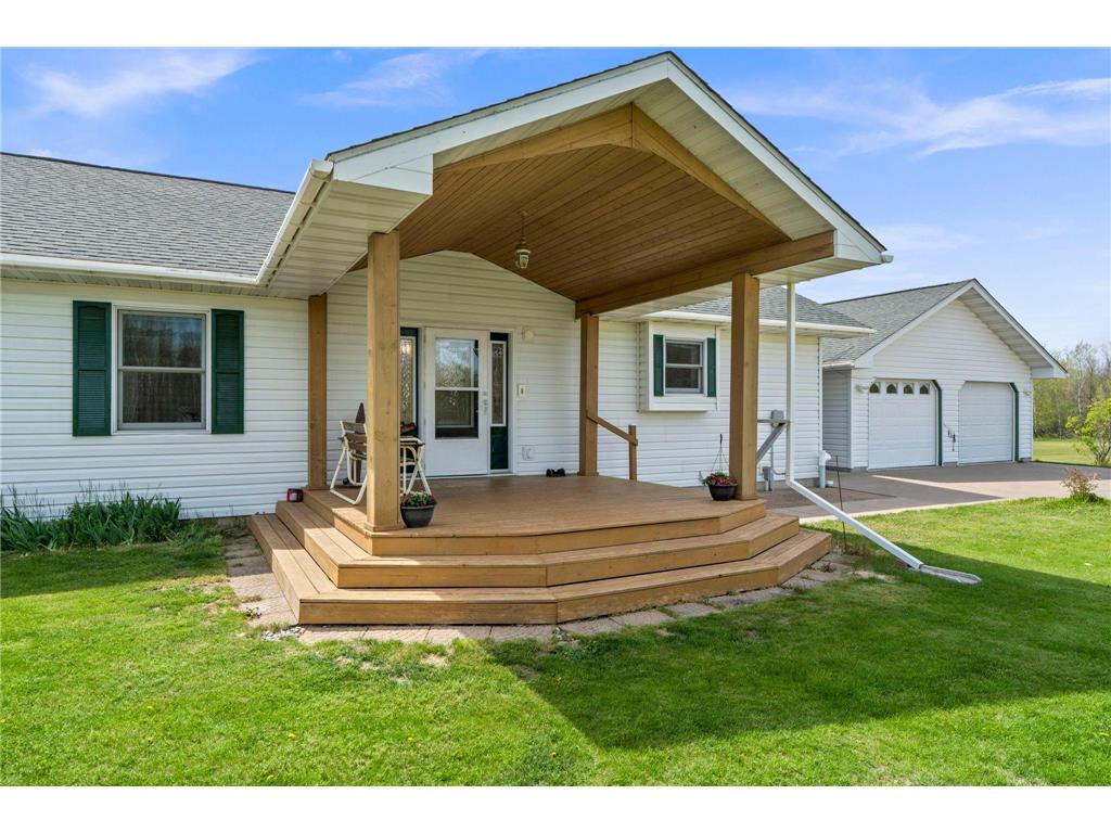 209 30th Street Clear Lake WI 54005 7074923 image9