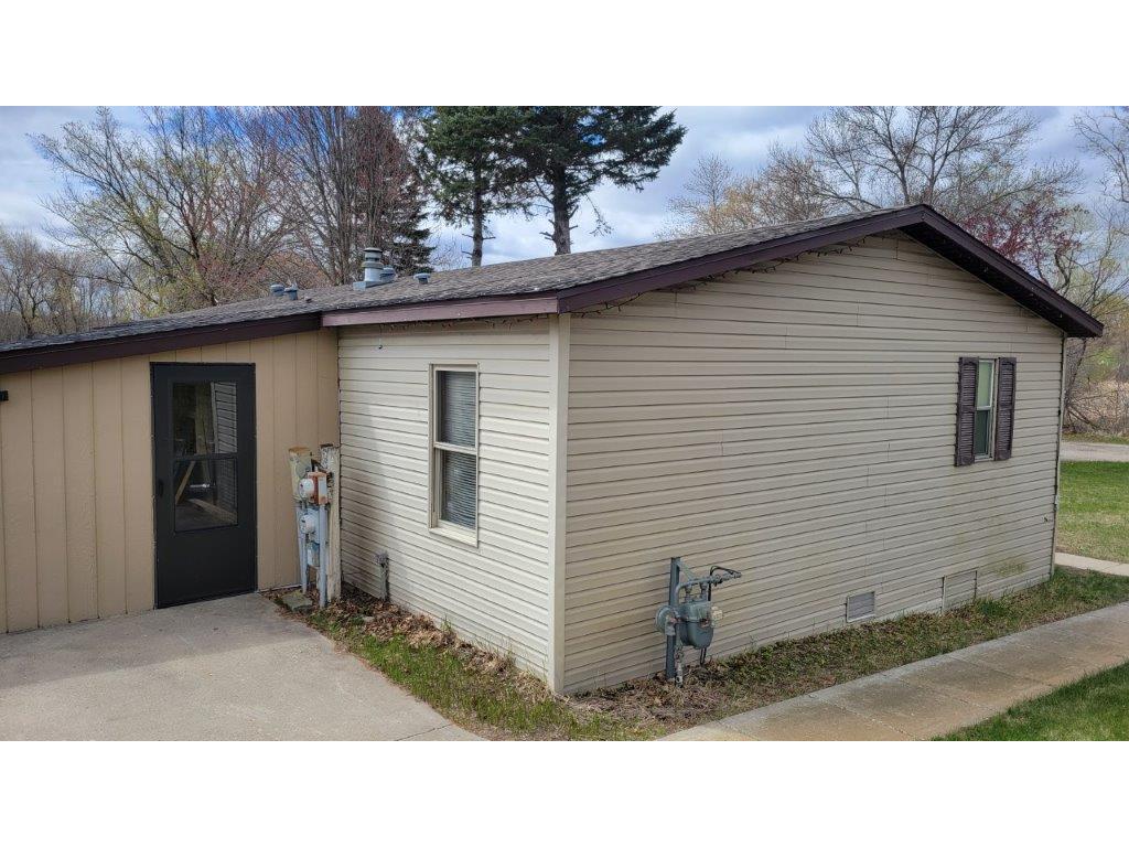 209 3rd Avenue S Dent MN 56528 7074595 image10