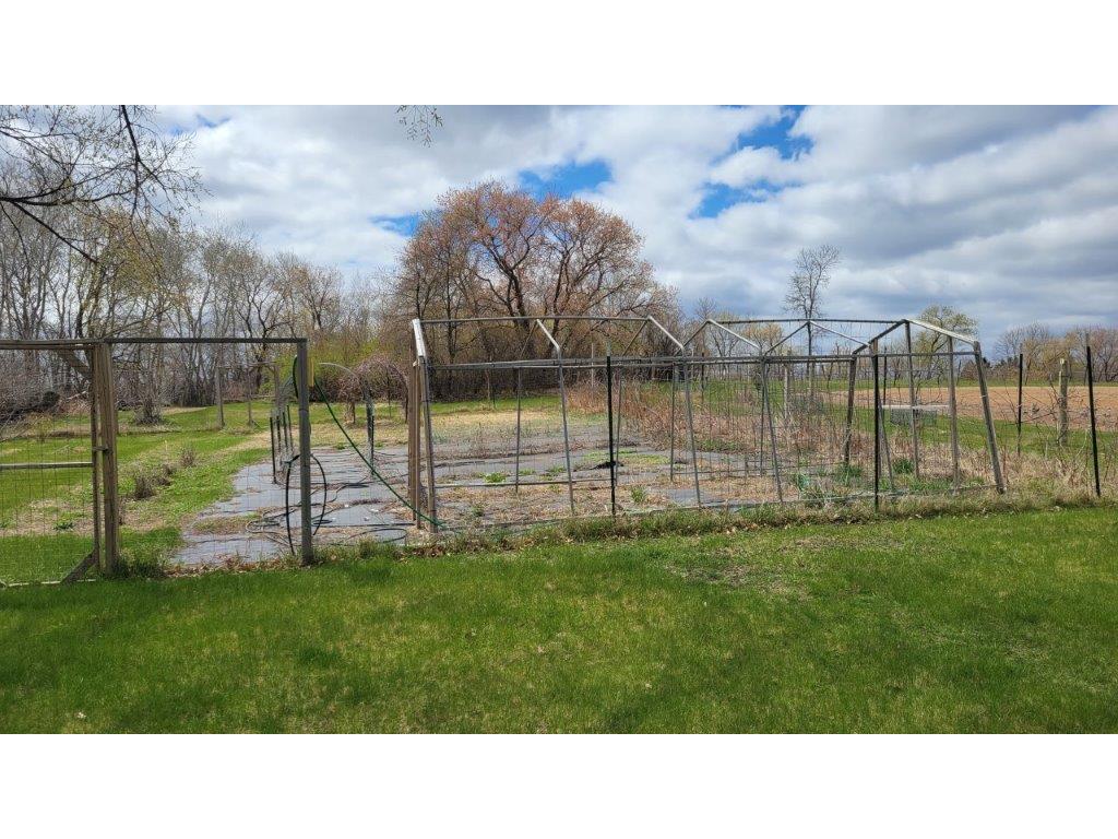 209 3rd Avenue S Dent MN 56528 7074595 image16