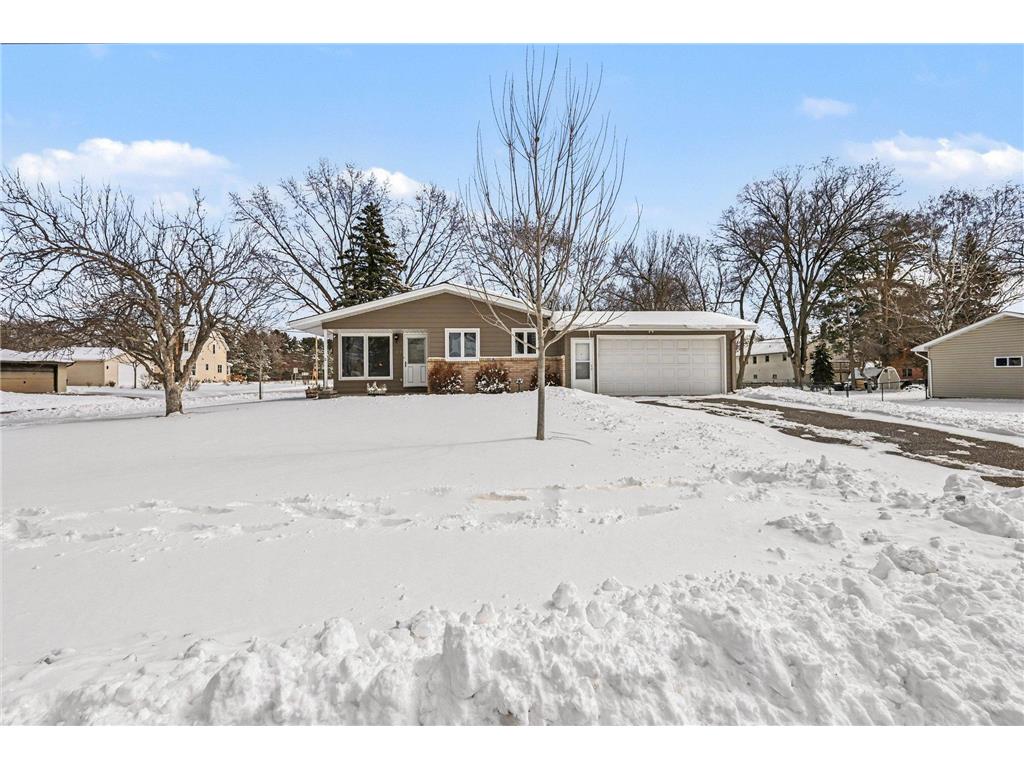 209 3rd Avenue SE New Brighton MN 55112 7034322 image1