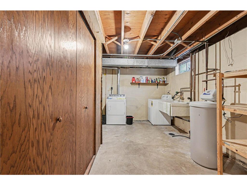 209 3rd Avenue SE New Brighton MN 55112 7034322 image20