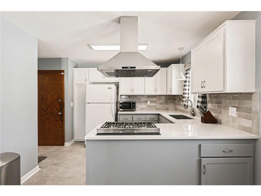 209 3rd Avenue SE New Brighton MN 55112 7034322 image9