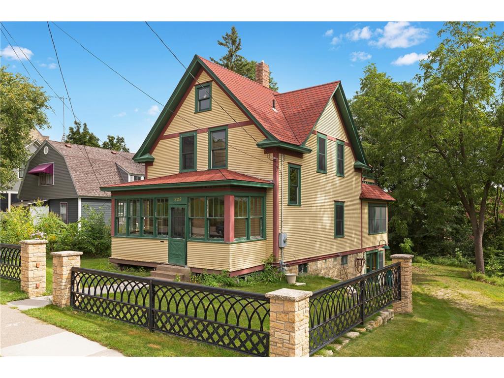 209 3rd Street N Stillwater MN 55082 6815314 image1