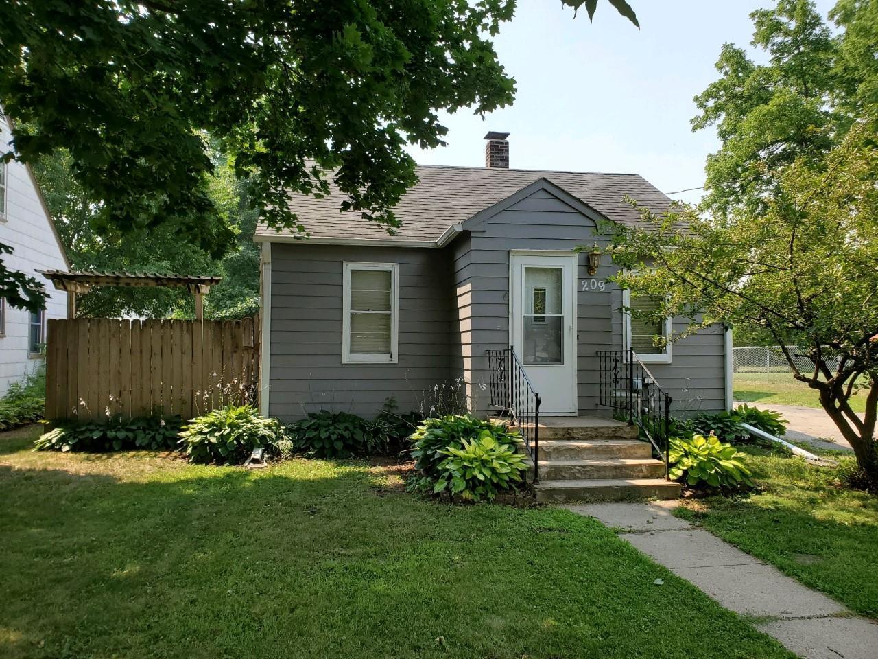 209 3rd Street SW, Pine Island, MN 55963 MLS 6072321 Edina Realty