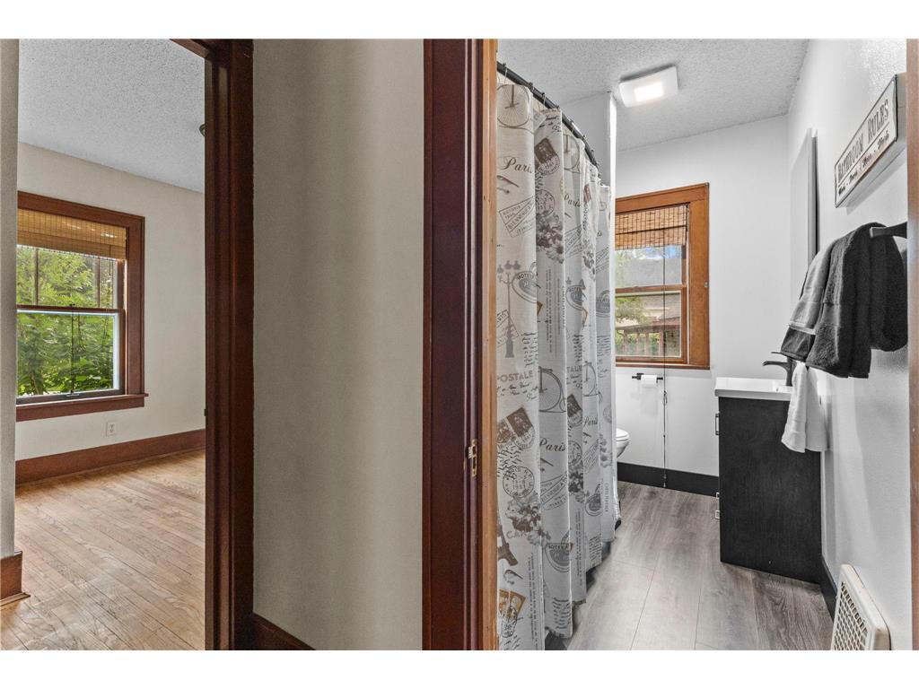 209 3rd Street W Jordan MN 55352 7097145 image30