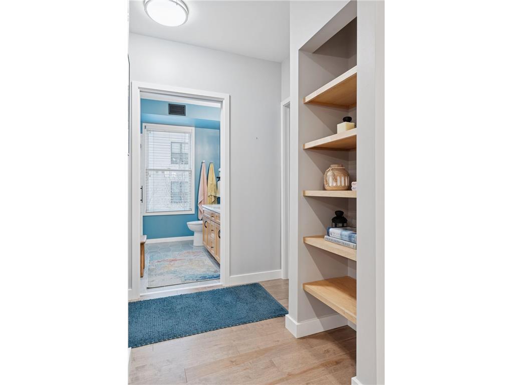 209 8th Street E #201 Saint Paul MN 55101 7002161 image20