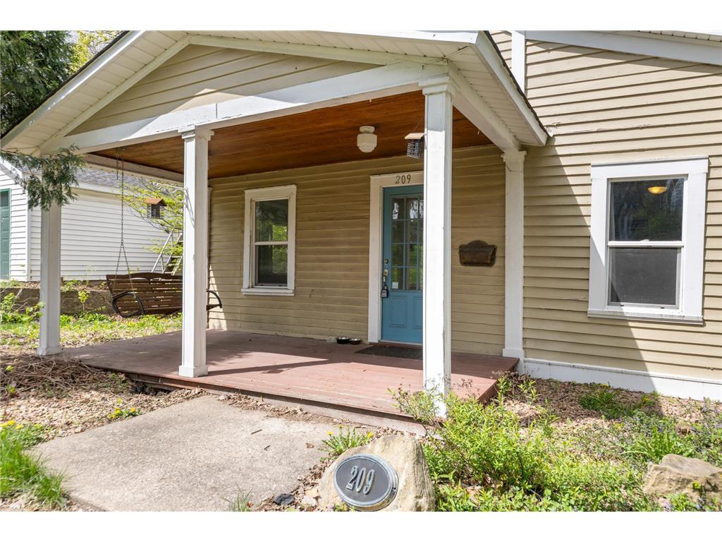 209 8th Street E Hastings MN 55033 7060979 image4