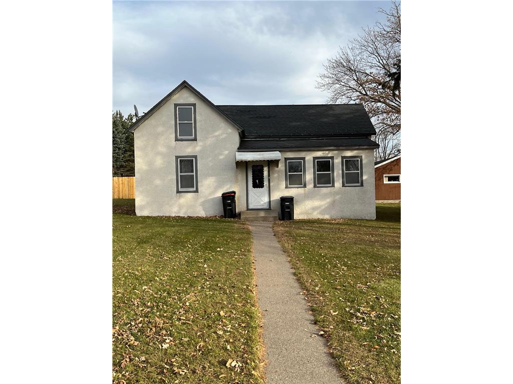 209 8th Street SE, Little Falls, MN 56345 MLS 6305417 Edina Realty