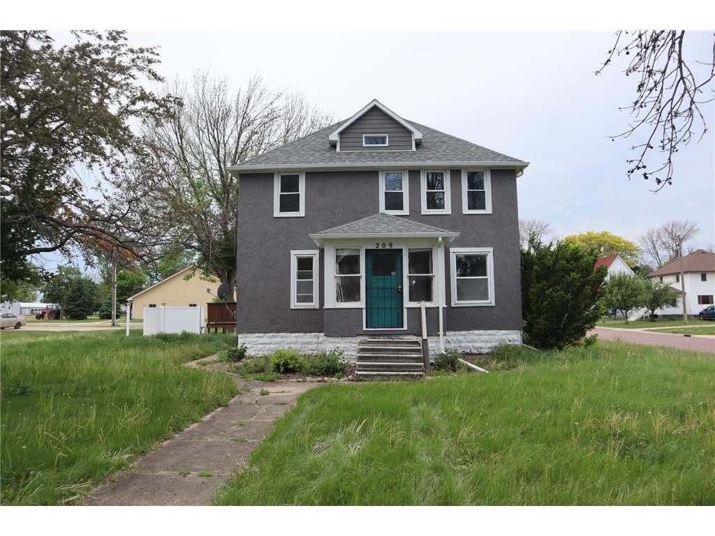 209 Campbell Street Welcome MN 56181 6384615 image1