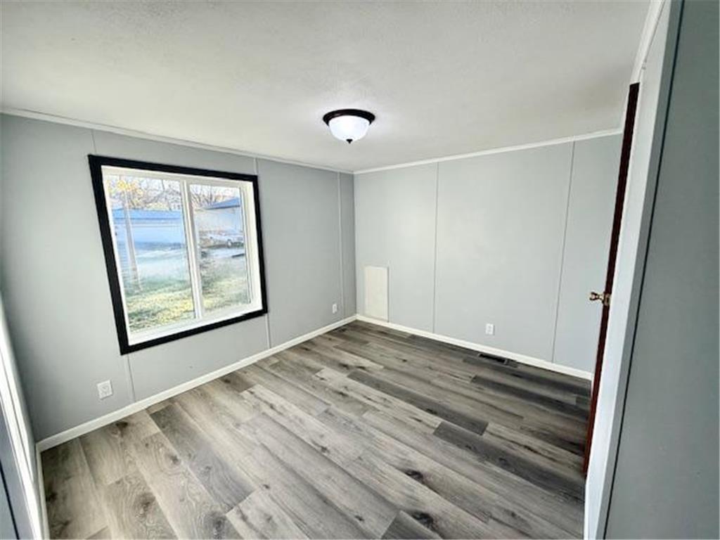 209 Coon Street E Redwood Falls MN 56283 6815050 image12