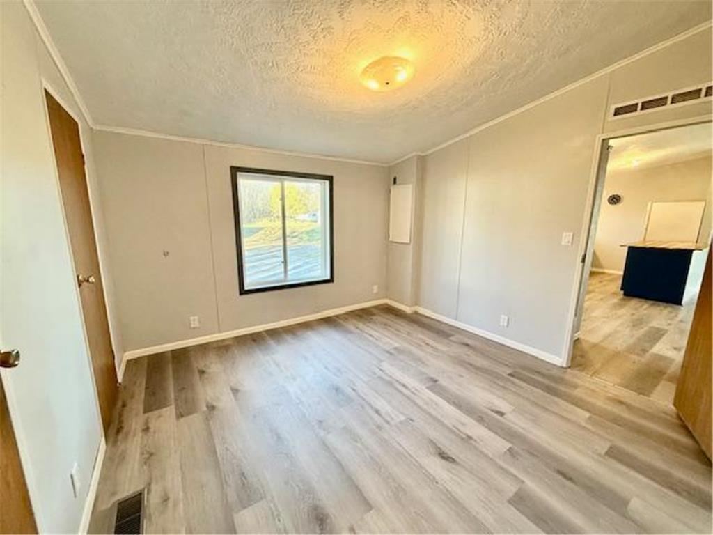 209 Coon Street E Redwood Falls MN 56283 6815050 image15