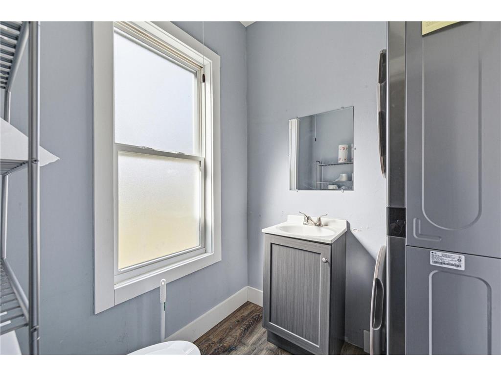 209 Division Street S Morristown MN 55052 7026500 image24