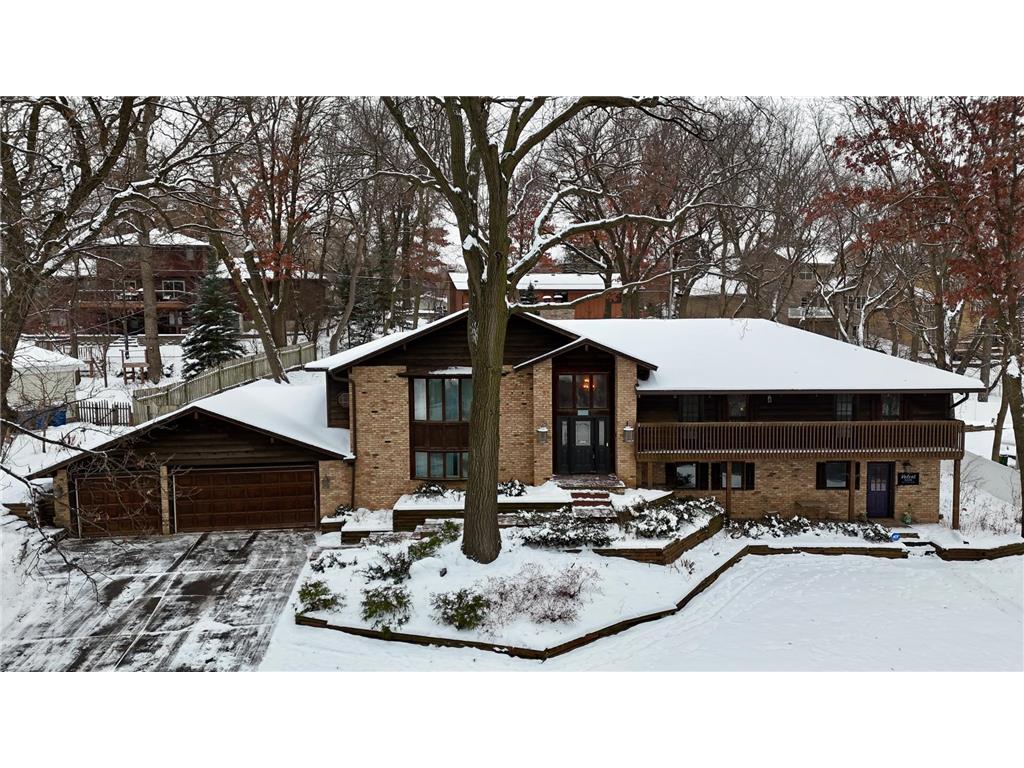 209 E 135th Street Burnsville MN 55337 6824470 image1