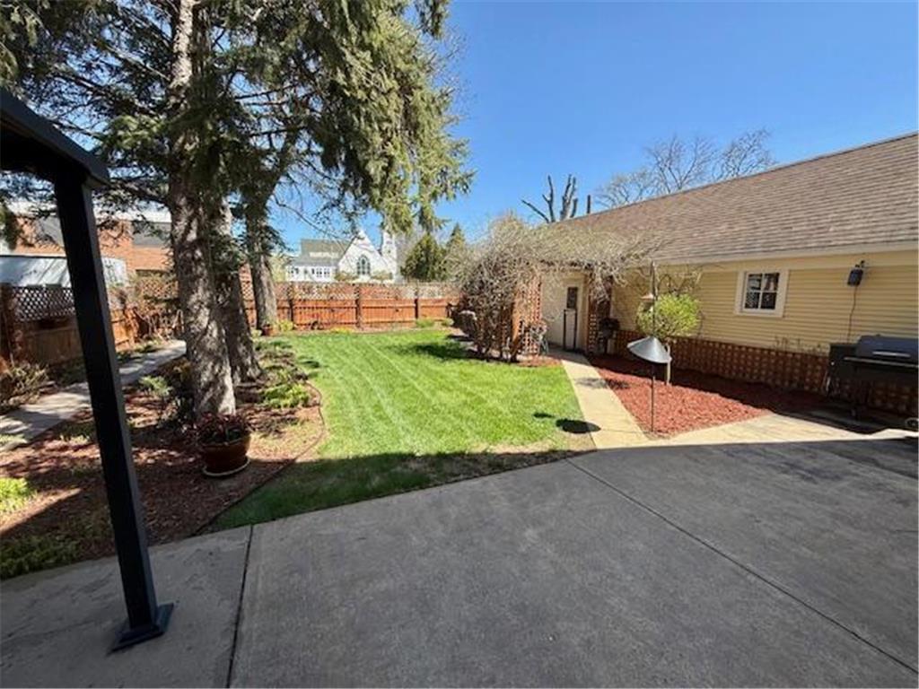 209 E 5th Street Redwood Falls MN 56283 7070060 image10