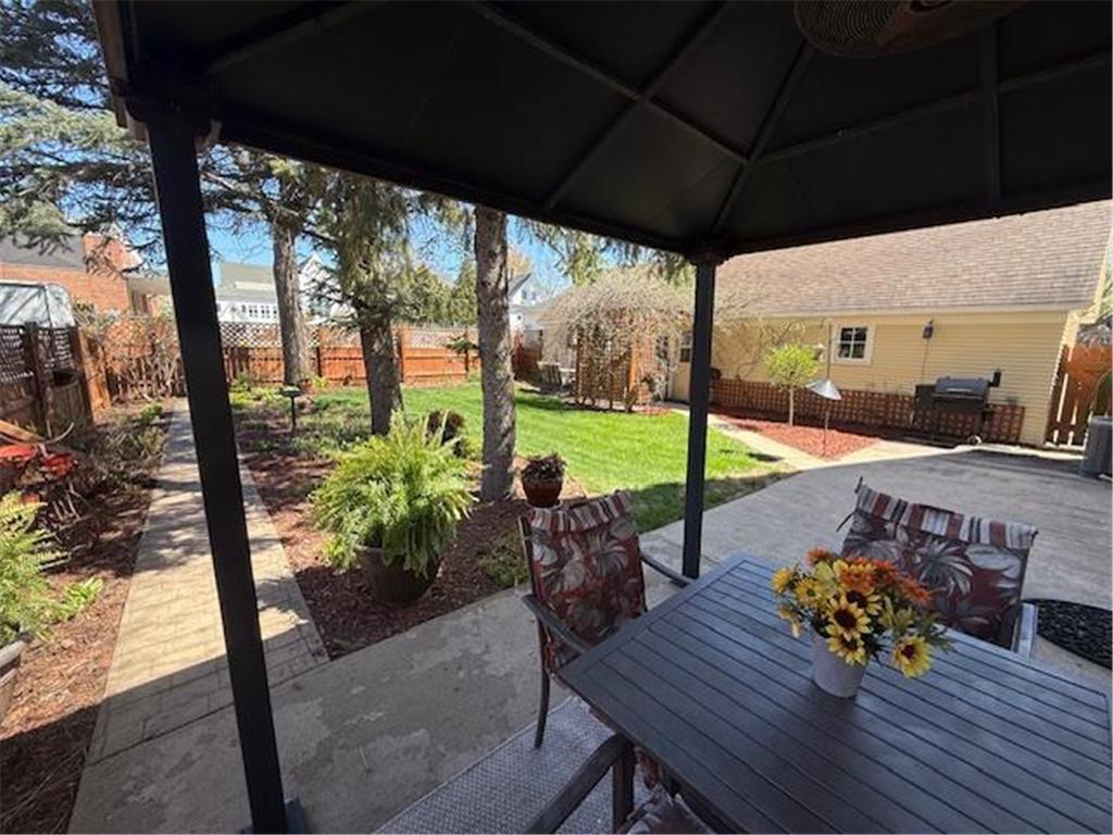 209 E 5th Street Redwood Falls MN 56283 7070060 image11